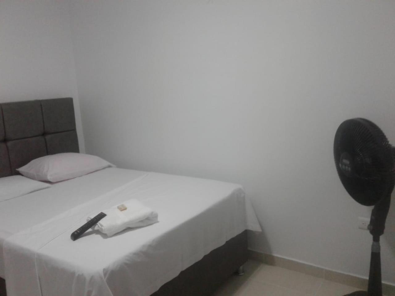 Hostal Piedra Del Sol Floridablanca Εξωτερικό φωτογραφία