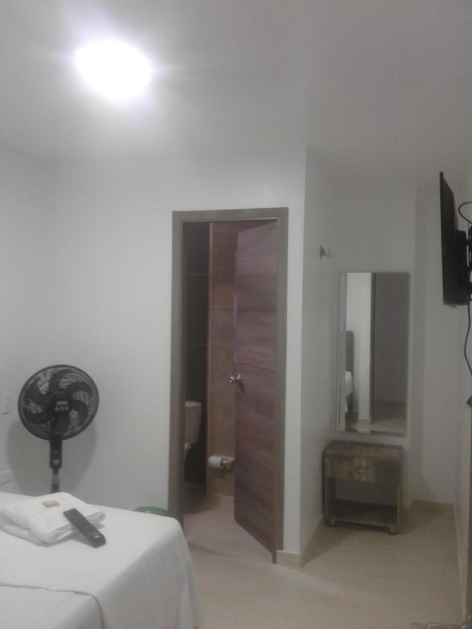 Hostal Piedra Del Sol Floridablanca Εξωτερικό φωτογραφία