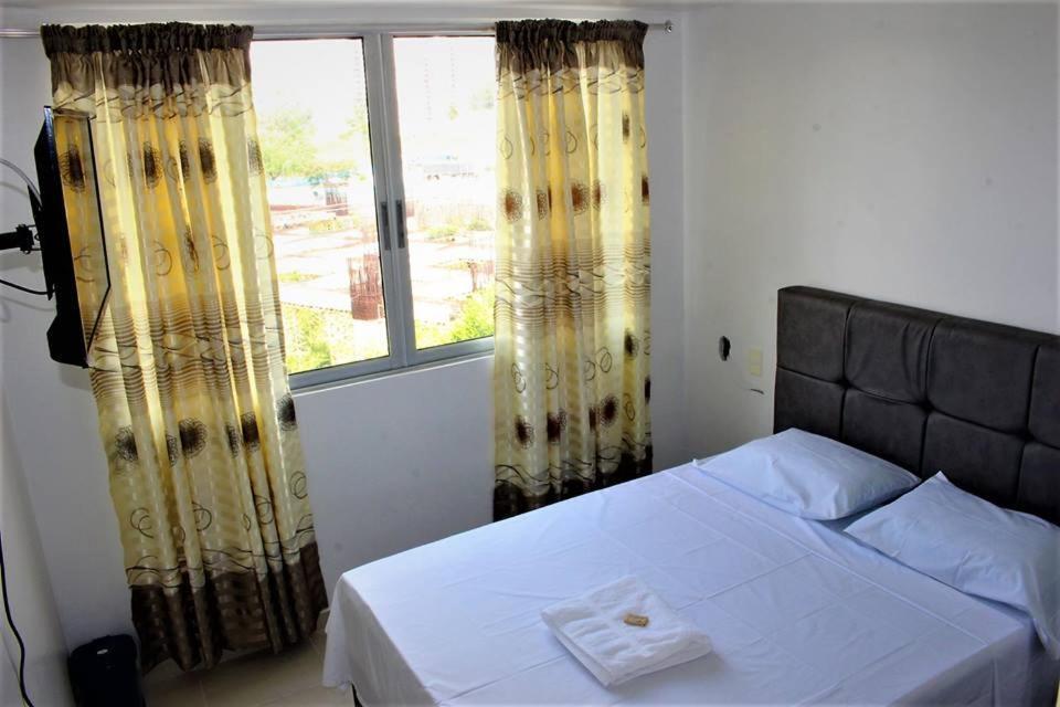 Hostal Piedra Del Sol Floridablanca Εξωτερικό φωτογραφία